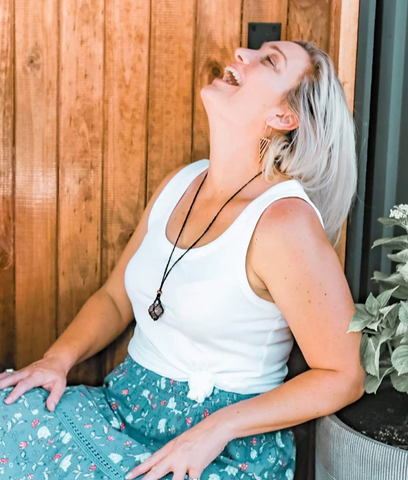 Nikki Voxx is Australia’s leading Dating + Relationships Coach for women over 35+. She helps women connect to their feminine core essence and find safety and love in divine union. 