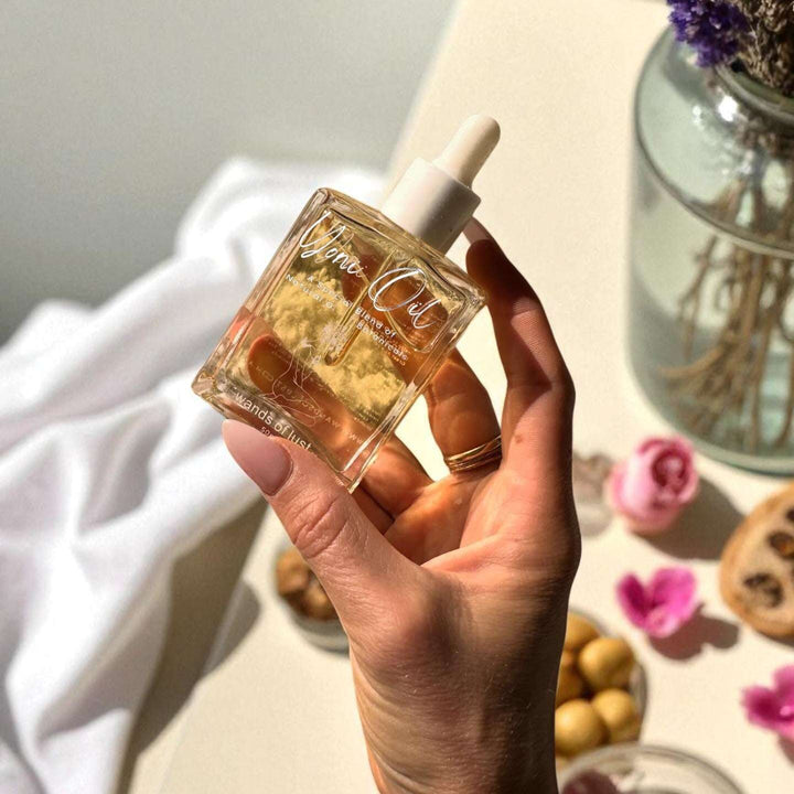 Natural Yoni Oil (Vulva Oil)