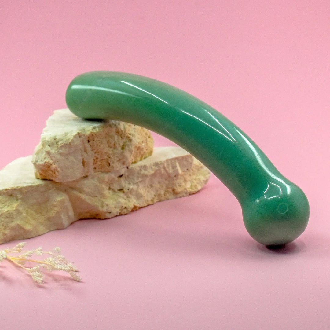 Green Aventurine Crystal Wand • Pleasure • Dildo • Heart Chakra • Australia • Aurora • Green light to Growth • Abundance •.Healing— Growth & Heart Expansion • Gaiae